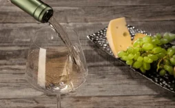 As Melhores Regiões Vinícolas para Vinho Branco no Mundo